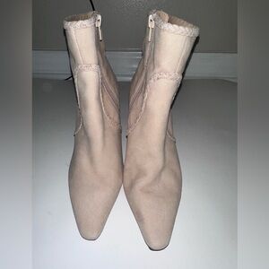 Express Cream Heeled Boots